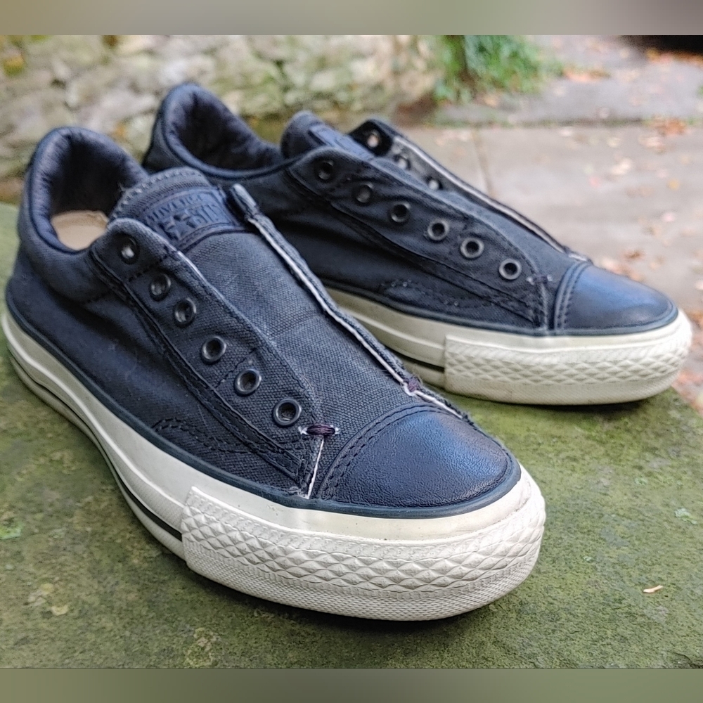 Black laceless Converse ALL STAR sneakers ladies 6